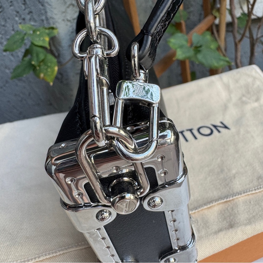 Louis Vuitton Calfskin Leather Soft Slim Trunk Crossbody - Picture 12 of 16